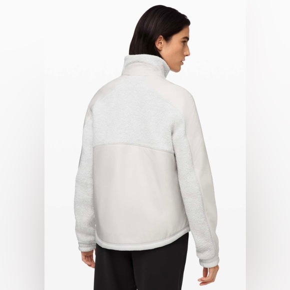 Lululemon Go Cozy Jacket Sherpa fleece size 10 - Picture 6 of 10